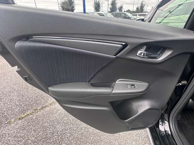 ホンダ シャトル １．５ ハイブリッド Ｚ ホンダセンシング R2年 (関東) 99