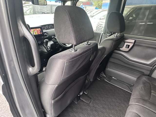 ホンダ Ｎ　ＢＯＸ カスタム ６６０ Ｇ Ｌ ホンダセンシング H29年 (関東) 99