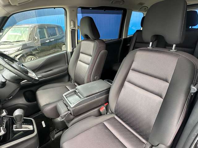 日産 セレナ ２．０ ハイウェイスター Ｖセレクション H29年 (関東) 99