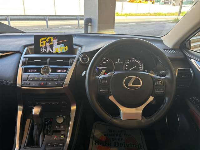レクサス ＮＸ３００ｈ バージョンＬ H27年 (近畿) 99