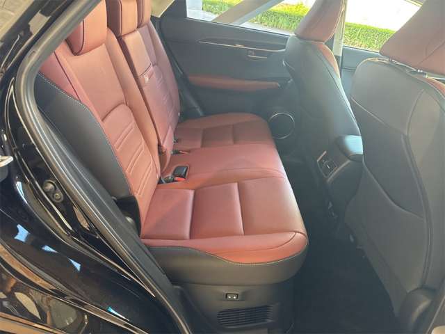 レクサス ＮＸ３００ｈ バージョンＬ H27年 (近畿) 99