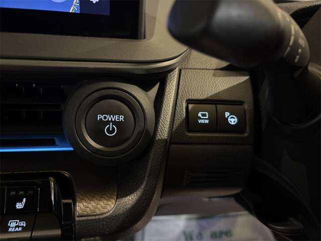 トヨタ プリウス ２．０ Ｚ Ｅ－ＦＯＵＲ ４ＷＤ R6年 (近畿) 99