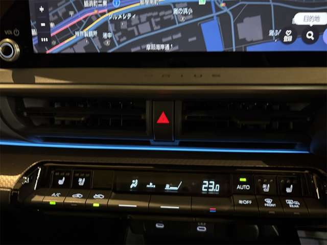 トヨタ プリウス ２．０ Ｚ Ｅ－ＦＯＵＲ ４ＷＤ R6年 (近畿) 99