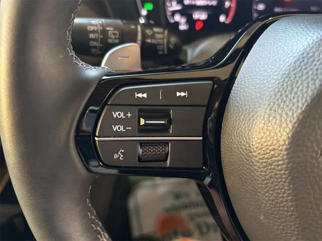 ホンダ ＺＲ−Ｖ １．５ Ｚ R6年 (近畿) 99