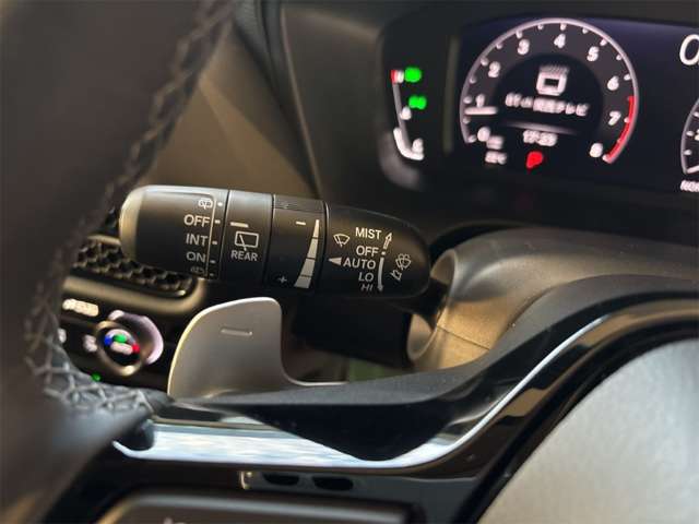 ホンダ ＺＲ−Ｖ １．５ Ｚ R6年 (近畿) 99