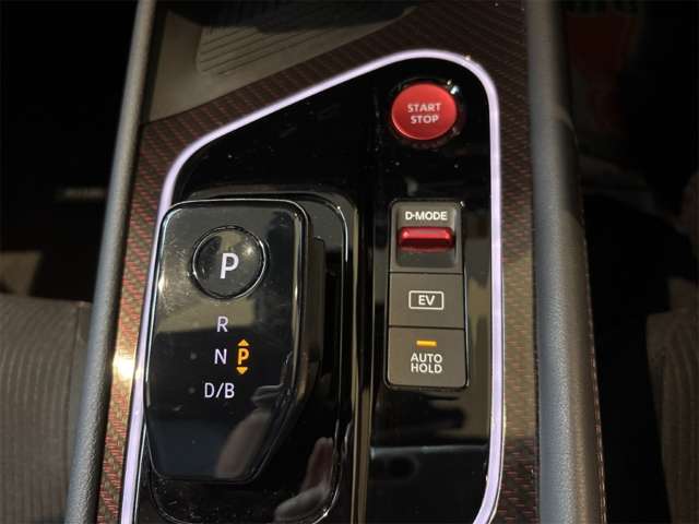 日産 ノートオーラ １．２ ＮＩＳＭＯ R7年 (近畿) 99