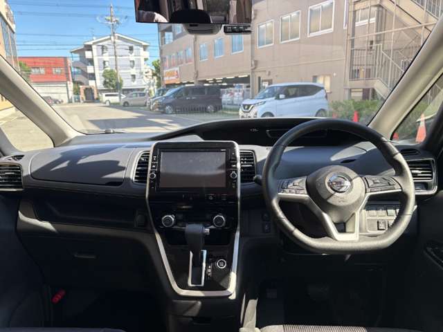 日産 セレナ ２．０ ハイウェイスター Ｖセレクション H30年 (近畿) 99
