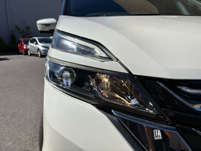 日産 セレナ ２．０ ハイウェイスター Ｖセレクション H30年 (近畿) 99