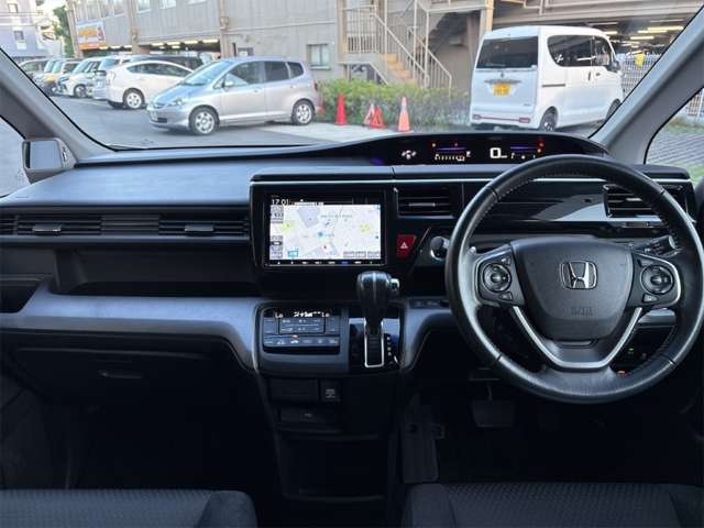 ホンダ ステップワゴン １．５ スパーダ ホンダ センシング H30年 (近畿) 99