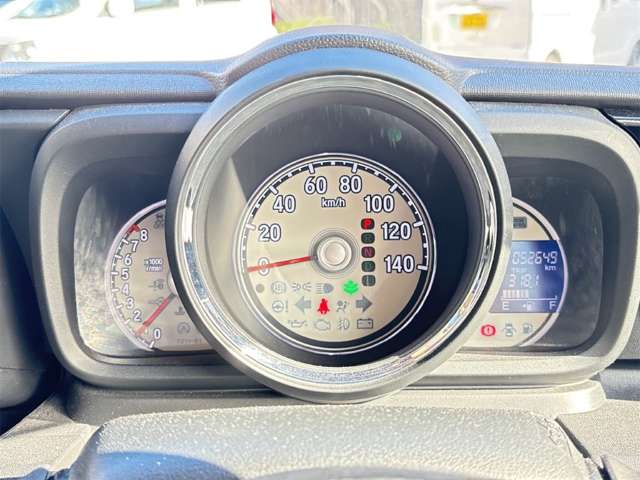 ホンダ Ｎ−ＯＮＥ ６６０ Ｇ Ｌパッケージ H29年 (近畿) 99