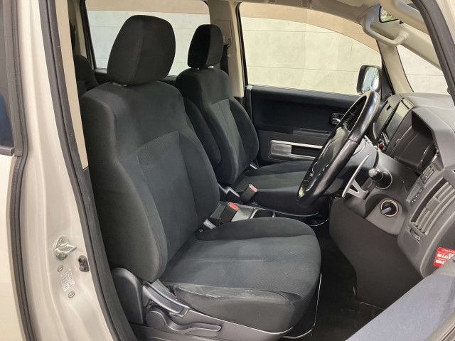 三菱 デリカ　Ｄ：５ ２．２ Ｄ パワーパッケージ ディーゼルターボ ４ＷＤ H26年 (近畿) 99