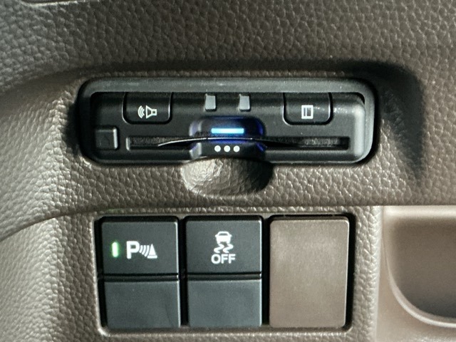 ホンダ Ｎ　ＢＯＸ ６６０ Ｌ R4年 (近畿) 99
