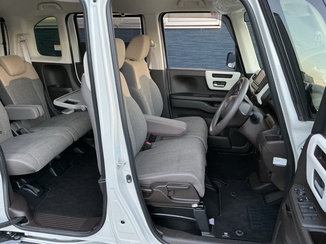 ホンダ Ｎ　ＢＯＸ ６６０ Ｌ R4年 (近畿) 99