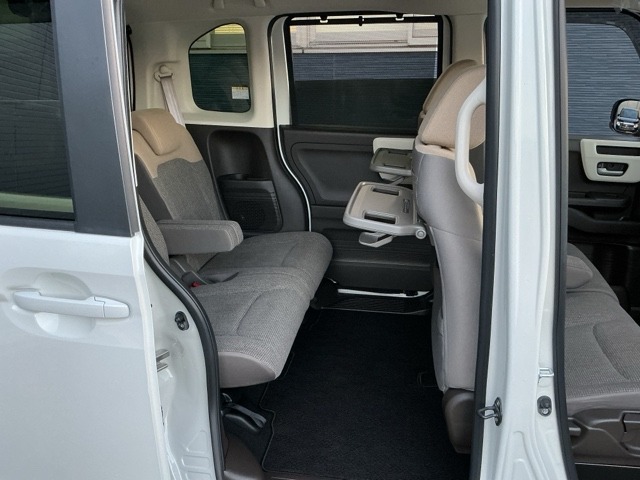 ホンダ Ｎ　ＢＯＸ ６６０ Ｌ R4年 (近畿) 99