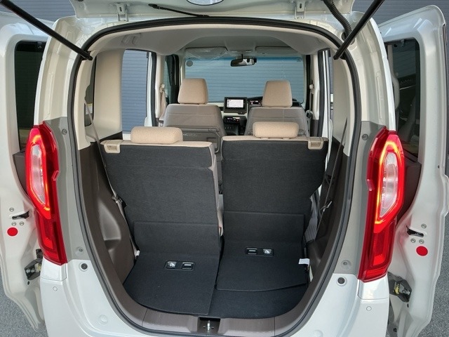 ホンダ Ｎ　ＢＯＸ ６６０ Ｌ R4年 (近畿) 99