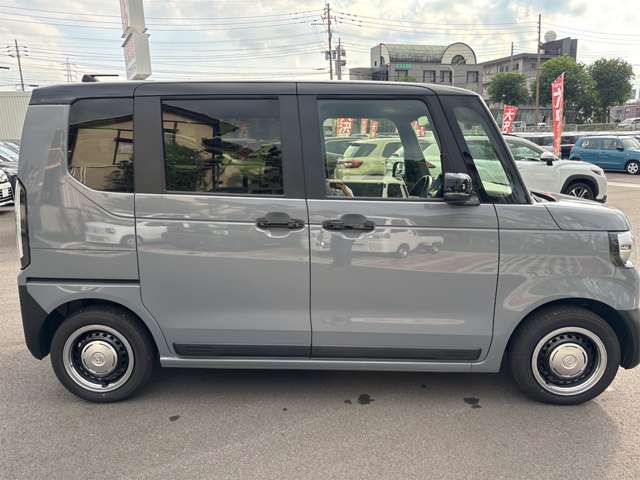 ホンダ Ｎ　ＢＯＸ ジョイ ６６０ ターボ ２トーン R7年 (九州・沖縄) 99
