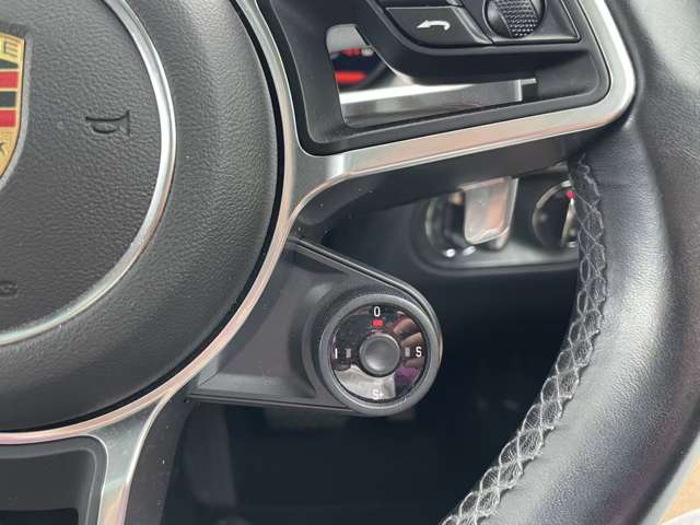ポルシェ マカン Ｓ ＰＤＫ ４ＷＤ R3年 (関東) 99