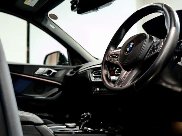 ＢＭＷ ２シリーズ Ｍ２３５Ｉ Ｘドライブ ４ＷＤ R2年 (関東) 99