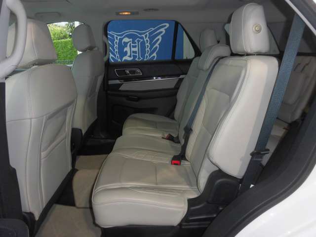 フォード エクスプローラー タイタニアム ４ＷＤ H28年 (東海) 99