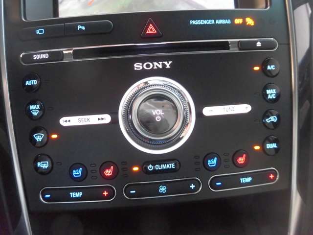 フォード エクスプローラー タイタニアム ４ＷＤ H28年 (東海) 99