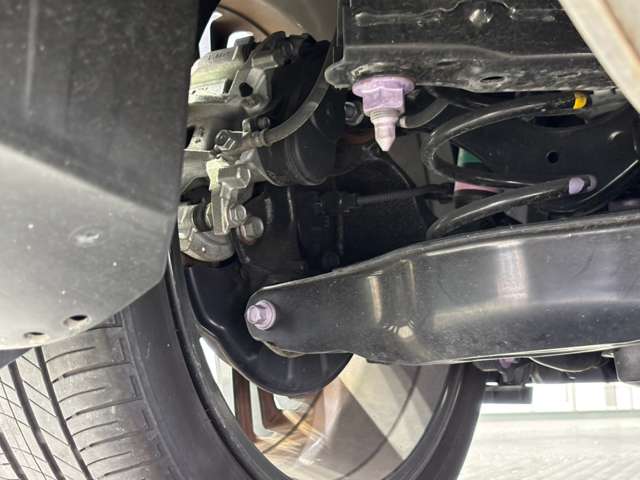 トヨタ プリウス ２．０ Ｚ R6年 (甲信越・北陸) 99
