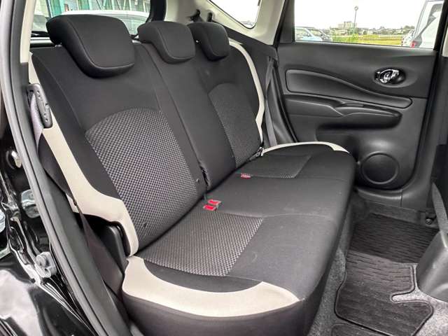 日産 ノート １．２ Ｅ－ＰＯＷＥＲ Ｘ H29年 (甲信越・北陸) 99