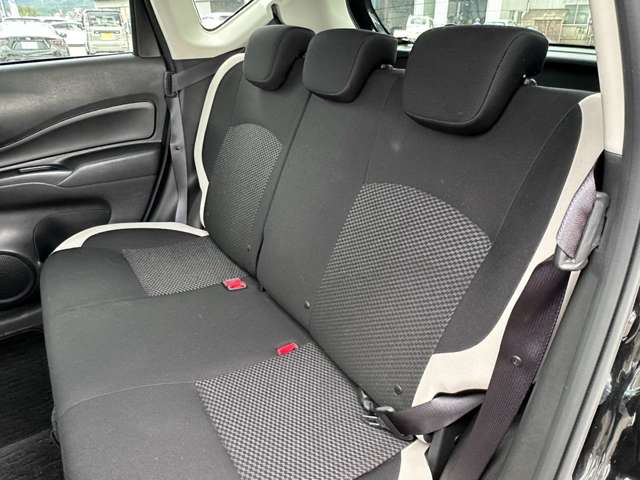 日産 ノート １．２ Ｅ－ＰＯＷＥＲ Ｘ H29年 (甲信越・北陸) 99