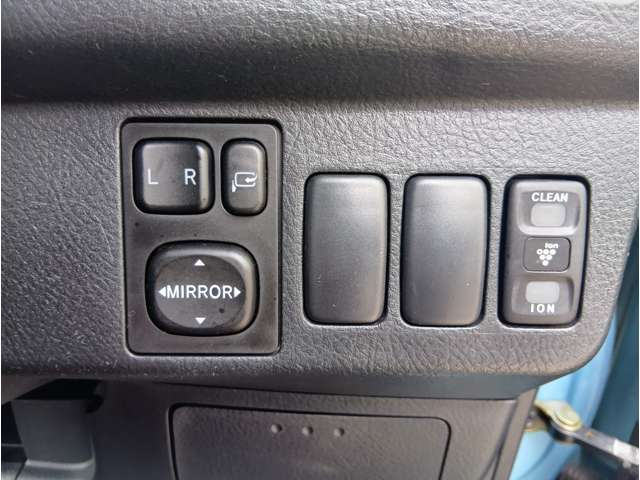 ダイハツ ミラジーノ ６６０ Ｘ ４ＷＤ H17年 (東北) 99
