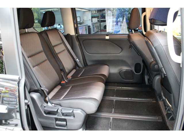 日産 セレナ １．２ Ｅ－ＰＯＷＥＲ ハイウェイスター Ｖ R2年 (関東) 99