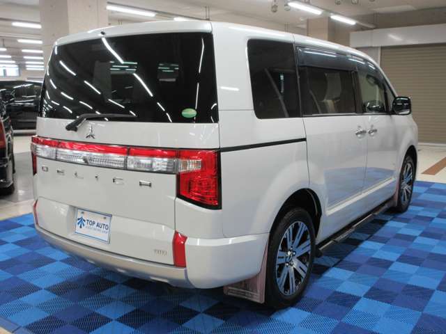 三菱 デリカ　Ｄ：５ ２．２ Ｐ ディーゼルターボ ４ＷＤ R1年 (関東) 99
