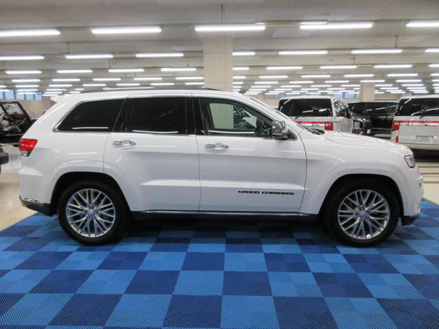 ジープ グランドチェロキー サミット ４ＷＤ H30年 (関東) 99