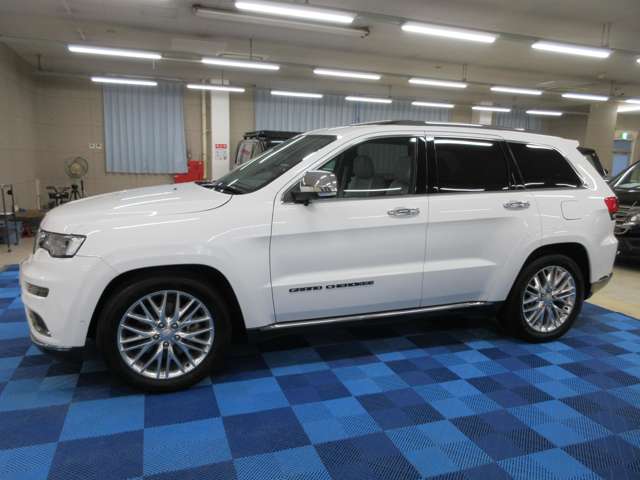 ジープ グランドチェロキー サミット ４ＷＤ H30年 (関東) 99