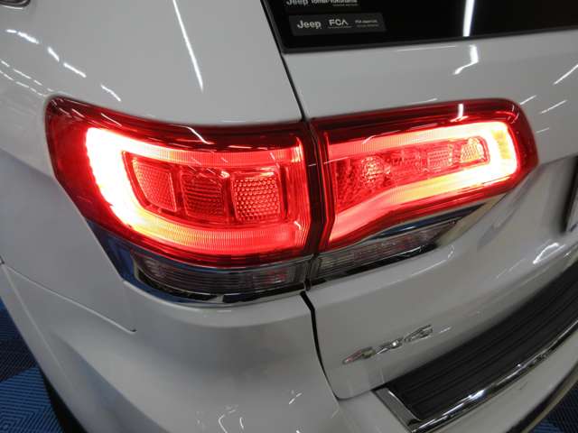 ジープ グランドチェロキー サミット ４ＷＤ H30年 (関東) 99