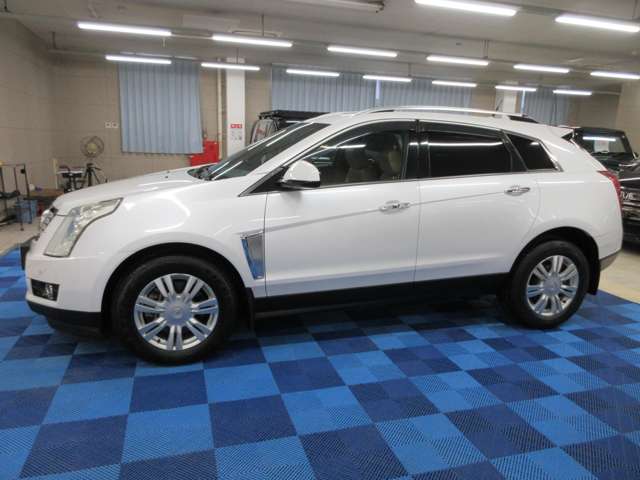 キャデラック ＳＲＸ　クロスオーバー ラグジュアリー ４ＷＤ H27年 (関東) 99