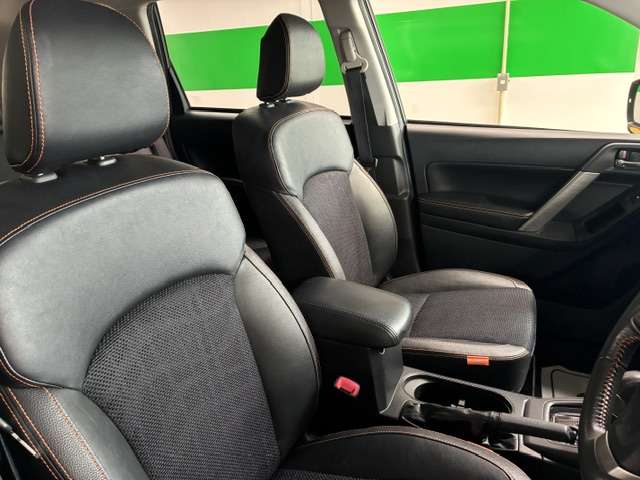 スバル フォレスター ２．０ エックスブレイク ４ＷＤ H26年 (関東) 99