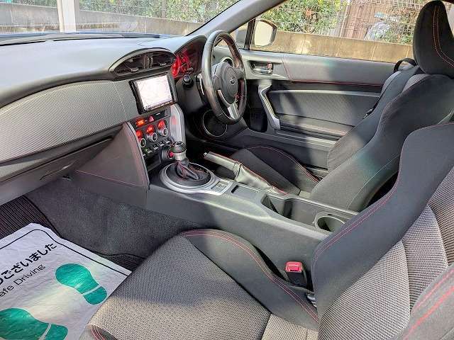 スバル ＢＲＺ ２．０ Ｓ H27年 (関東) 99