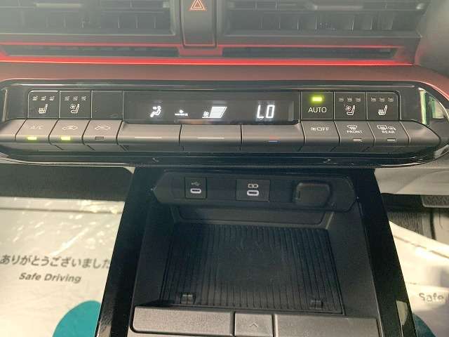 トヨタ プリウス ２．０ Ｚ R5年 (関東) 99