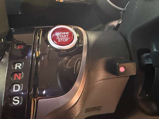 ホンダ Ｎ　ＢＯＸ ６６０ カスタムＧ ターボ Ｌパッケージ ２トーンカラースタイル H27年 (近畿) 99