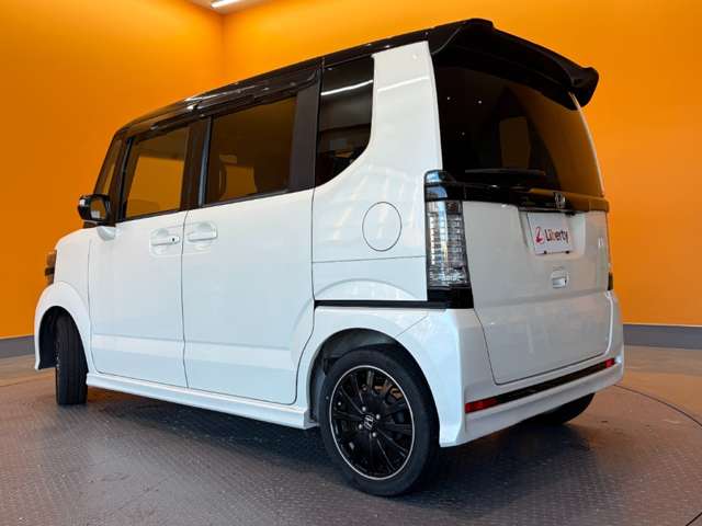 ホンダ Ｎ　ＢＯＸ ６６０ カスタムＧ ターボ Ｌパッケージ ２トーンカラースタイル H27年 (近畿) 99