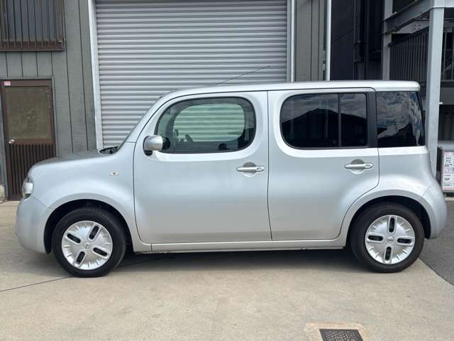 日産 キューブ １．５ １５Ｘ H27年 (近畿) 99
