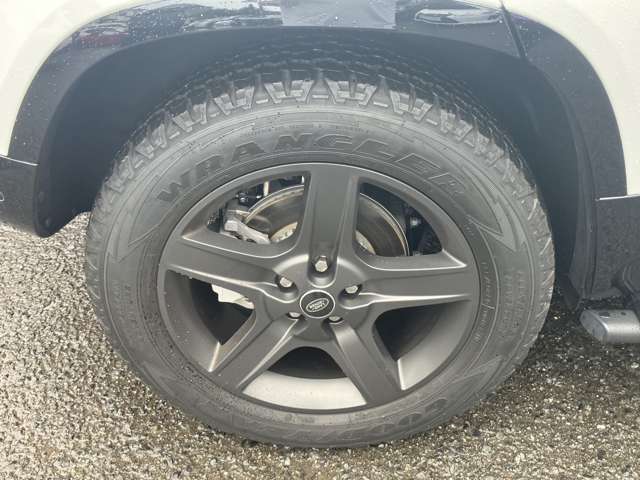 ランドローバー ディフェンダー １１０ Ｘダイナミック ＳＥ ２．０Ｌ Ｐ３００ ４ＷＤ R7年 (近畿) 99