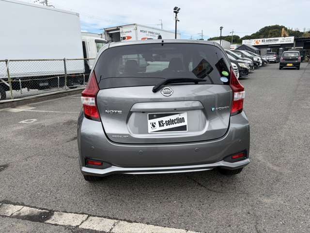 日産 ノート １．２ Ｅ－ＰＯＷＥＲ メダリスト H28年 (近畿) 99