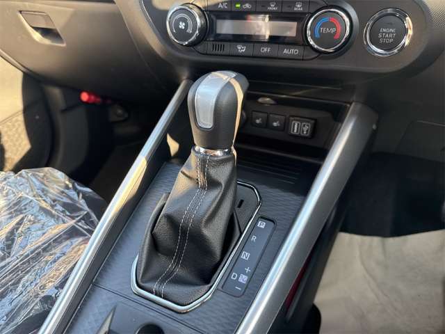 トヨタ ライズ １．２ Ｚ R8年 (近畿) 99