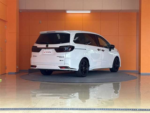 ホンダ オデッセイ　ハイブリッド ２．０ Ｅ：ＨＥＶ アブソルート ＥＸ ブラックエディション R7年 (近畿) 99