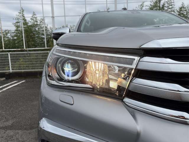 トヨタ ハイラックス ２．４ Ｚ ディーゼルターボ ４ＷＤ H30年 (四国) 99