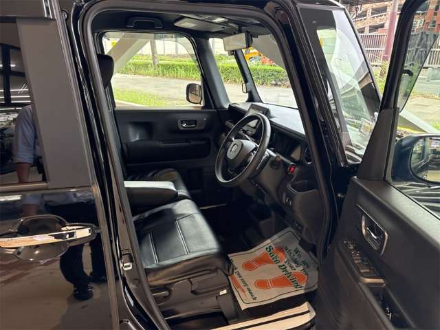 ホンダ Ｎ　ＢＯＸ カスタム ６６０ ターボ R6年 (近畿) 99
