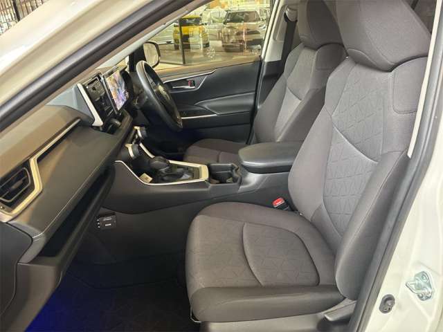 トヨタ ＲＡＶ４ ２．５ ハイブリッド Ｘ R3年 (近畿) 99