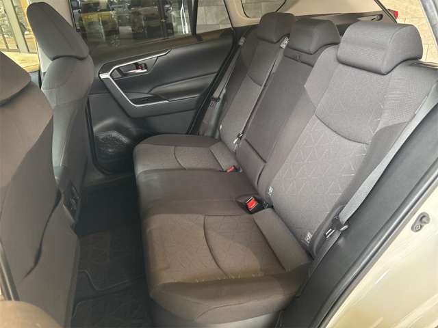 トヨタ ＲＡＶ４ ２．５ ハイブリッド Ｘ R3年 (近畿) 99