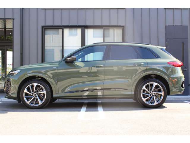 アウディ Ｑ５ ＴＤＩ クワトロ １５０ＫＷ アドバンスト Ｓラインパッケージ ディーゼルターボ ４ＷＤ R7年 (近畿) 99