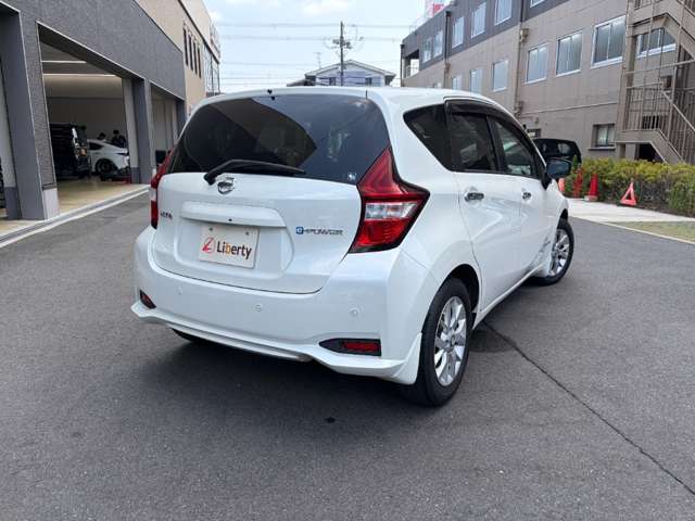 日産 ノート １．２ Ｅ－ＰＯＷＥＲ Ｘ H30年 (近畿) 99